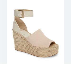 Marc Fisher ‘Adalyn’ Wedge, green suede, size 7.5